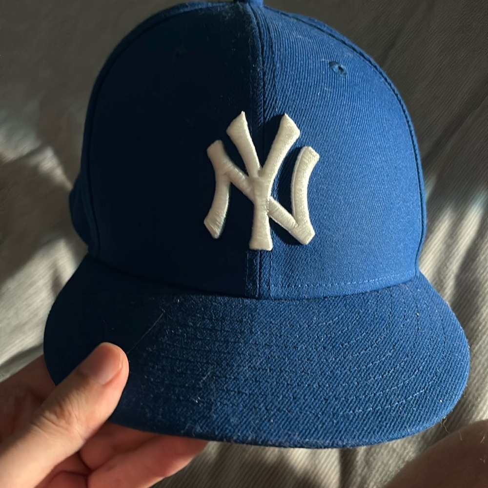 New Era yankee hat
